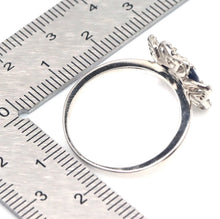 Cargar imagen en el visor de la galería, Anillo Flor Tres Zafiros