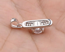 Cargar imagen en el visor de la galería, Colgante Topacio Blanco