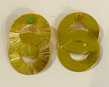 Cargar imagen en el visor de la galería, Aros Círculos Esmeralda Colombiana