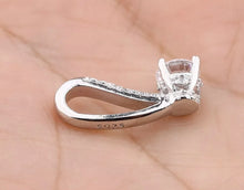 Cargar imagen en el visor de la galería, Colgante Punto de Luz Topacio Blanco