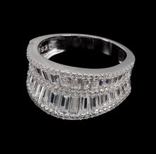 Cargar imagen en el visor de la galería, Anillo Topacio Blanco Corte Baguette