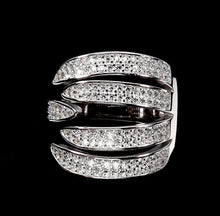 Cargar imagen en el visor de la galería, Anillo Topacio Blanco