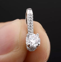 Cargar imagen en el visor de la galería, Colgante Punto de Luz Topacio Blanco