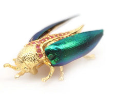 Cargar imagen en el visor de la galería, Prendedor Escarabajo Rubí