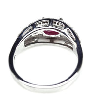 Cargar imagen en el visor de la galería, Anillo Rubí Ovalado / Talla 7 (14)