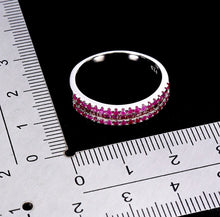 Cargar imagen en el visor de la galería, Anillo Medio Cintillo Rubí, Talla: 8 USA / 17 Chile
