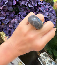 Load image in gallery viewer, Gray Agate Ring, Size 4,5 USA / 9 Chile