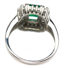 Load image in the gallery viewer, Green Quartz and White Topaz Ring / Size 8 (17)