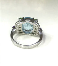 Load image in gallery viewer, Sky Blue Topaz and Peridot Ring / Size 6,5 (13)