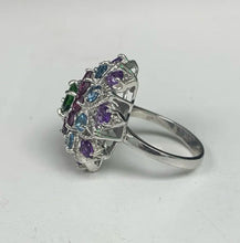 Load image in gallery viewer, Chrome Diopside Ring, Sky Blue Topaz and Amethyst / Size 5,5 (11)