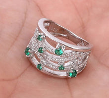 Upload an image to the gallery viewer, Green and White Topaz Ring / Size 6,5 (13)