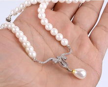 Load image in the gallery viewer, White Topaz Mallorca Pearls Necklace